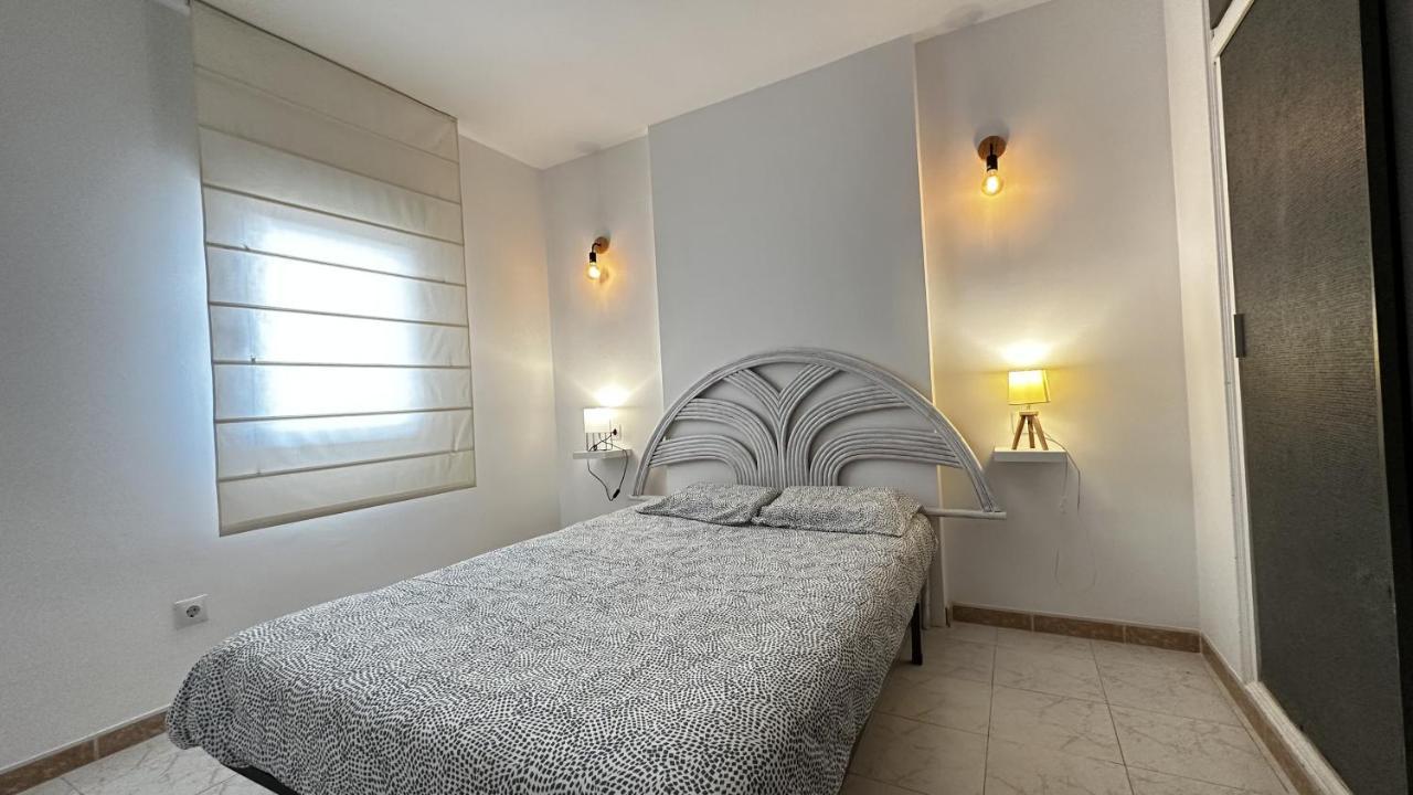 Apartamento De Playa En Santa Margarita. Roses Buitenkant foto